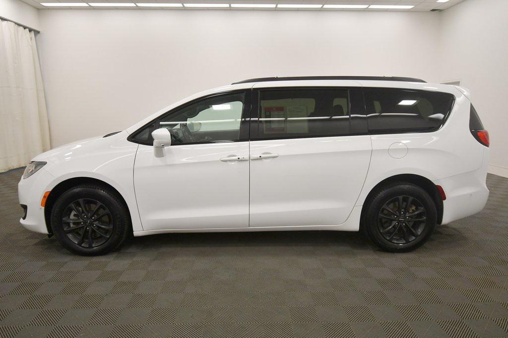 used 2020 Chrysler Pacifica car, priced at $19,588