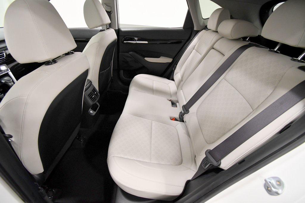 used 2023 Kia Seltos car, priced at $21,744