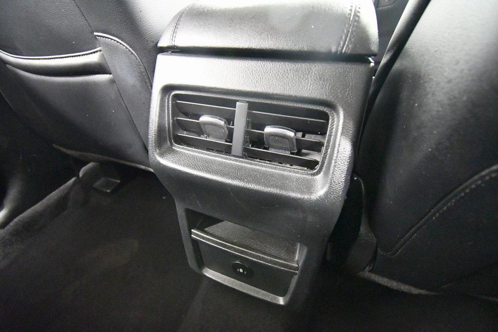 used 2023 Ford Edge car, priced at $21,444