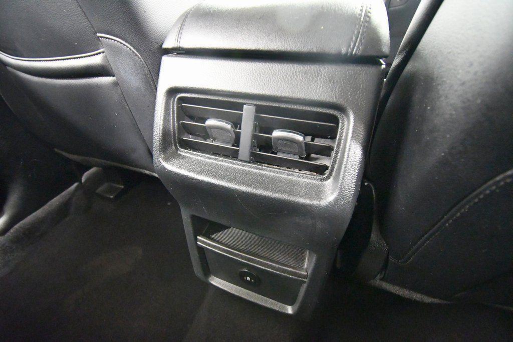 used 2023 Ford Edge car, priced at $21,972