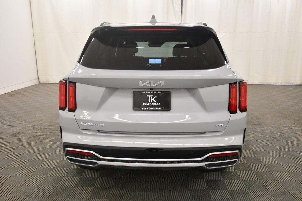 used 2023 Kia Sorento car, priced at $27,444