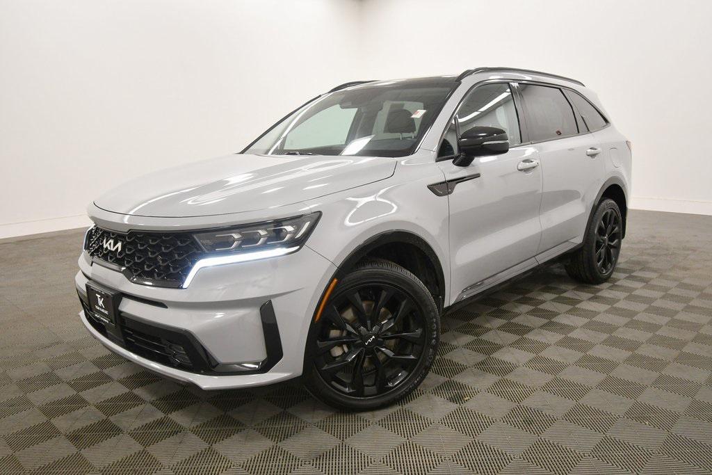 used 2023 Kia Sorento car, priced at $27,444