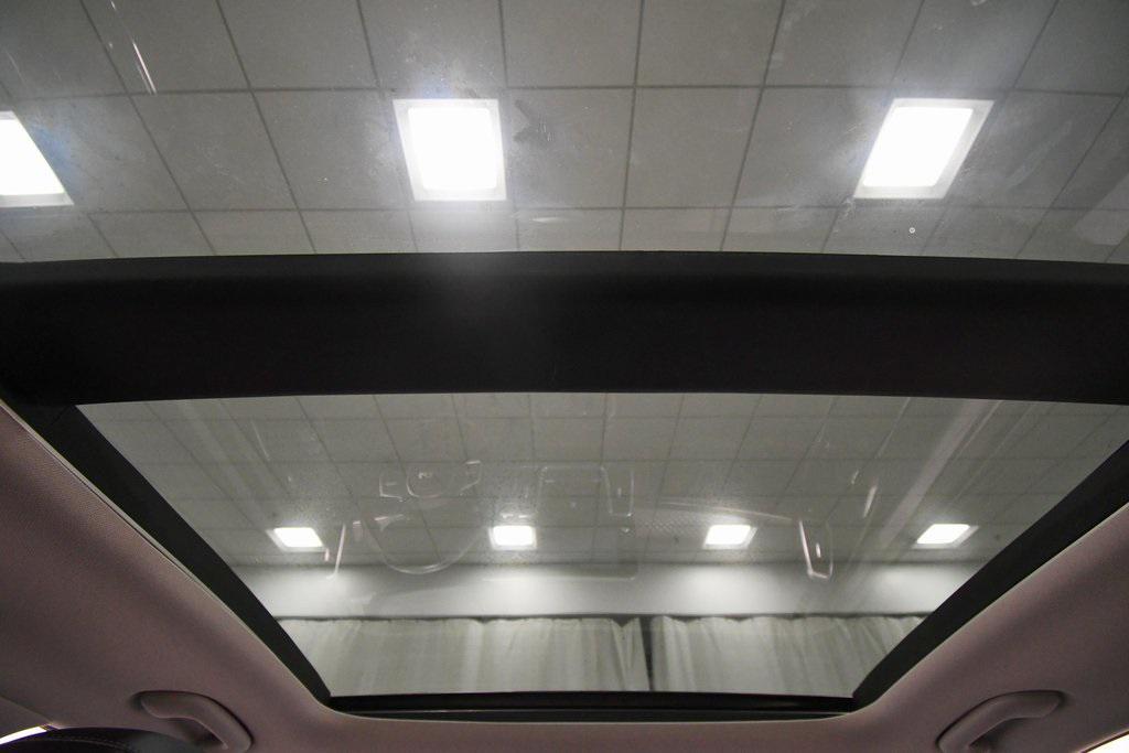 used 2023 Kia Sorento car, priced at $27,444