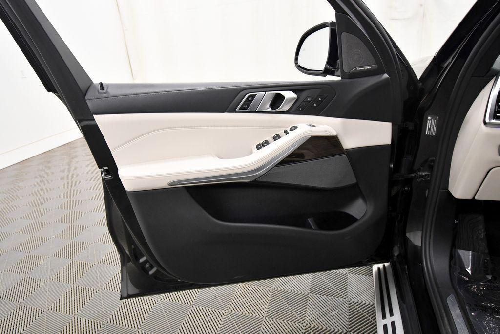 used 2019 BMW X5 car, priced at $25,694