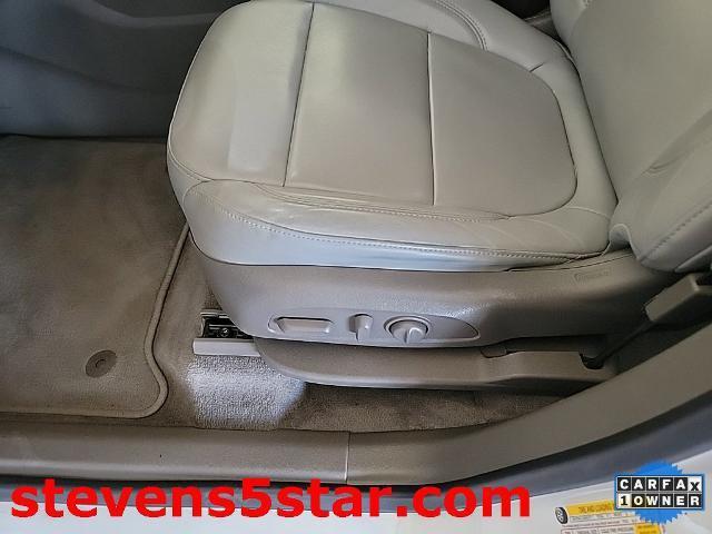 used 2020 Chevrolet Traverse car, priced at $25,678