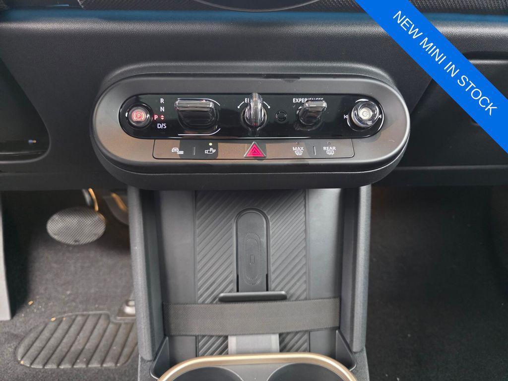 new 2026 MINI Hardtop car, priced at $40,275