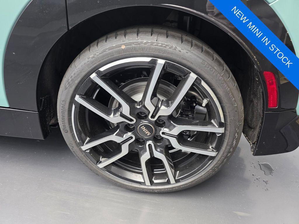 new 2026 MINI Hardtop car, priced at $40,275