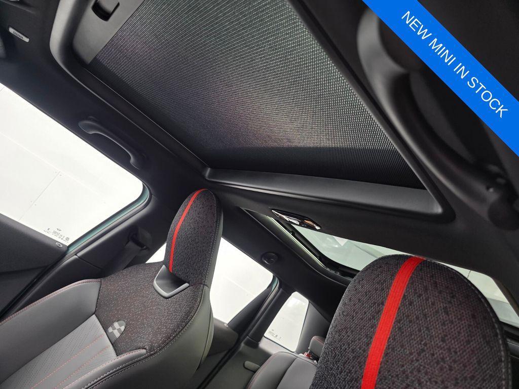 new 2026 MINI Hardtop car, priced at $40,275