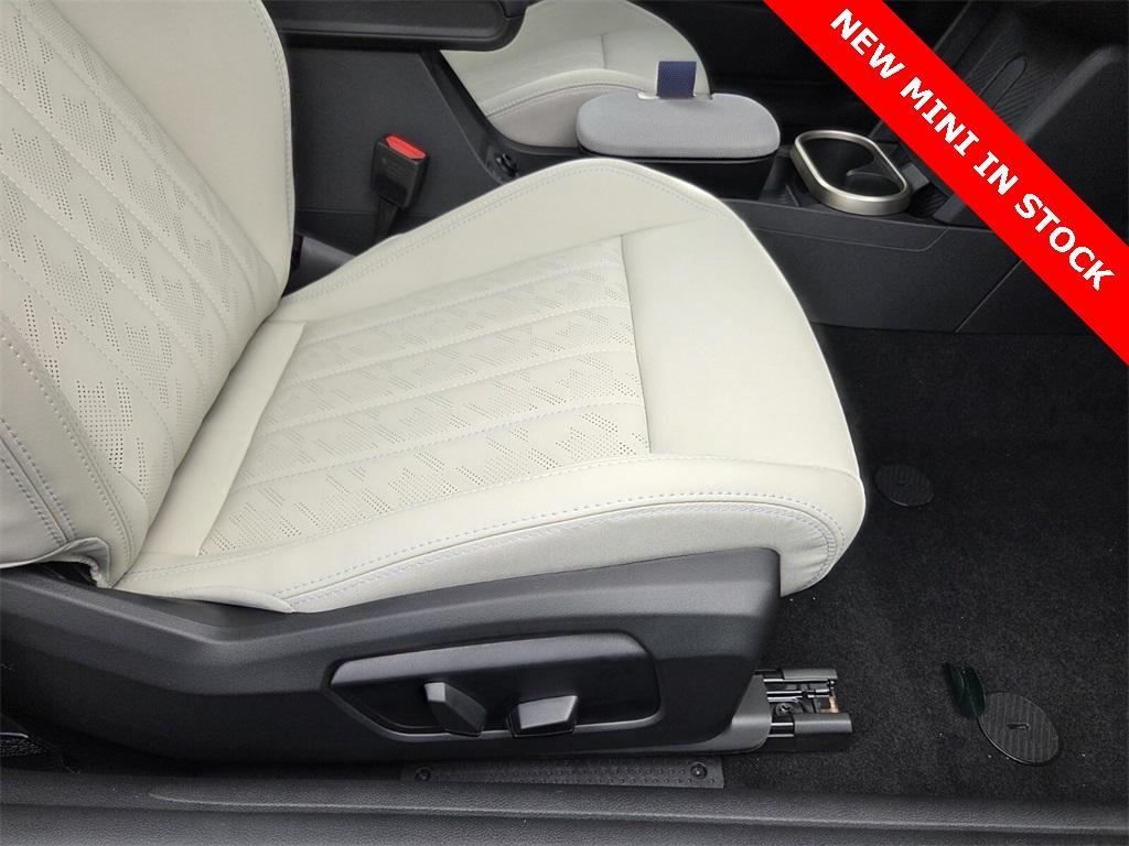 new 2026 MINI Hardtop car, priced at $40,440