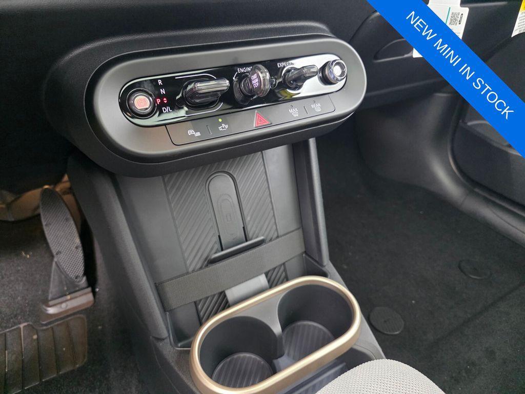 new 2026 MINI Hardtop car, priced at $40,275