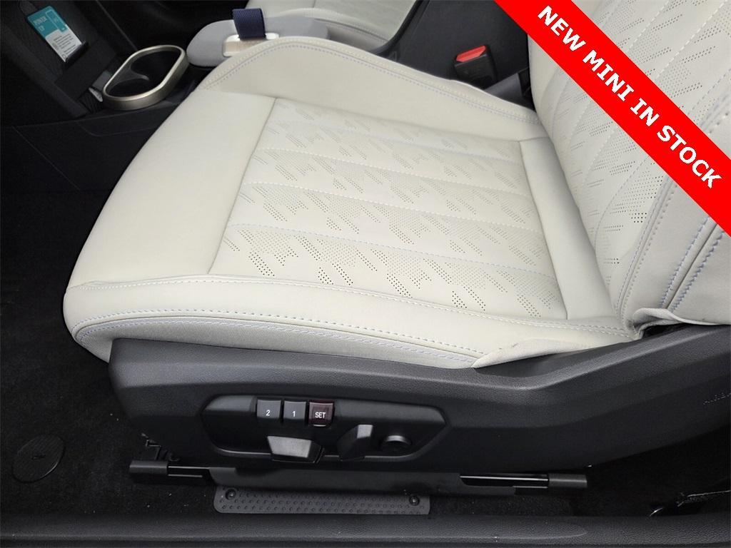 new 2026 MINI Hardtop car, priced at $39,275