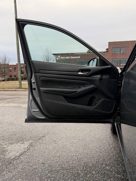 used 2020 Nissan Altima car, priced at $8,999