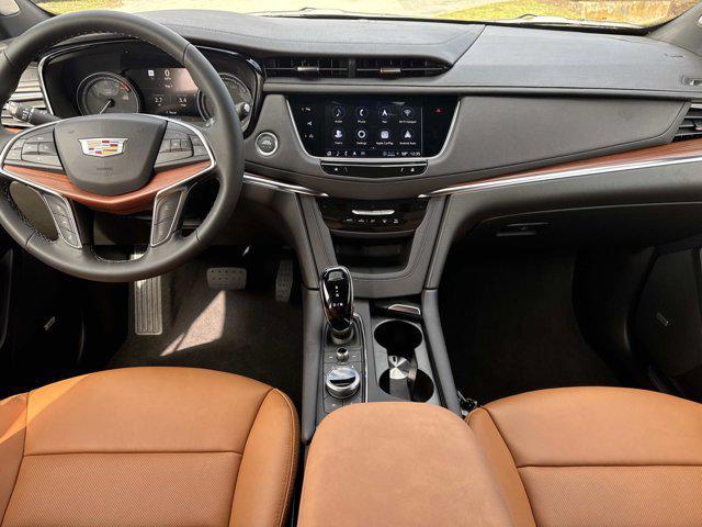new 2026 Cadillac XT5 car, priced at $56,440