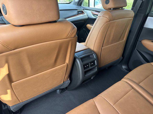 new 2026 Cadillac XT5 car, priced at $56,440