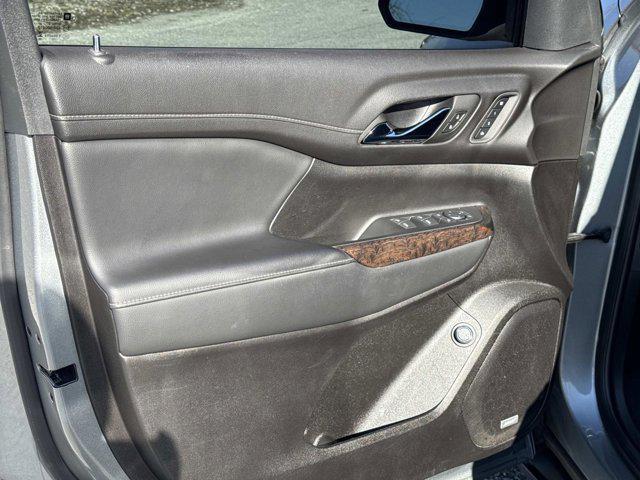 used 2023 GMC Acadia car, priced at $32,900