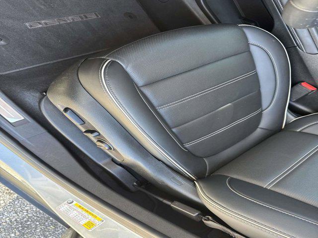 used 2023 GMC Acadia car, priced at $32,900