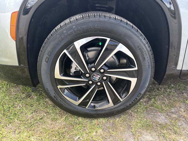 used 2025 Buick Enclave car, priced at $38,203