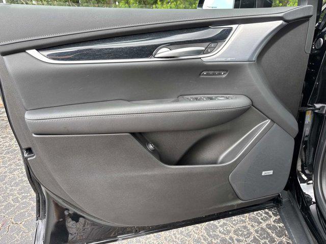 new 2025 Cadillac XT5 car, priced at $53,405