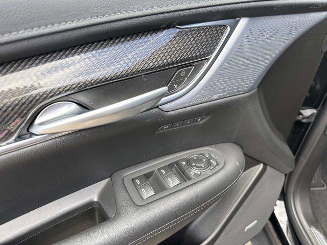 new 2025 Cadillac XT5 car, priced at $59,640