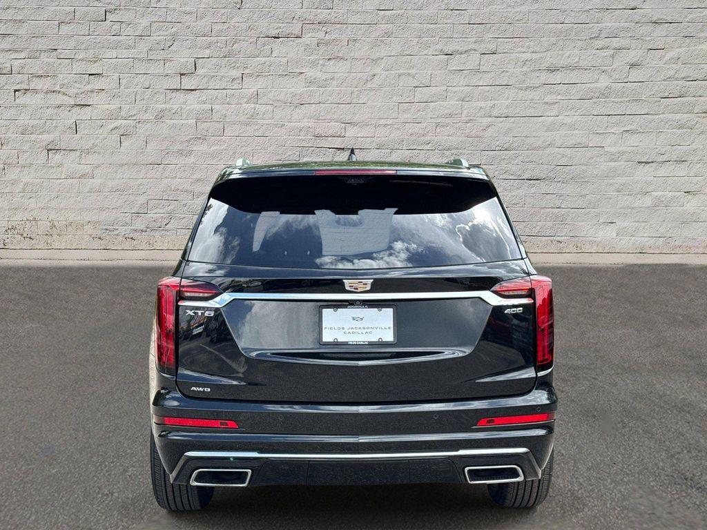 used 2022 Cadillac XT6 car, priced at $37,085