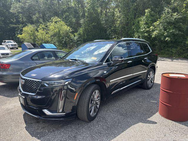 used 2022 Cadillac XT6 car, priced at $38,094