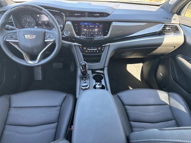 new 2025 Cadillac XT6 car, priced at $73,015