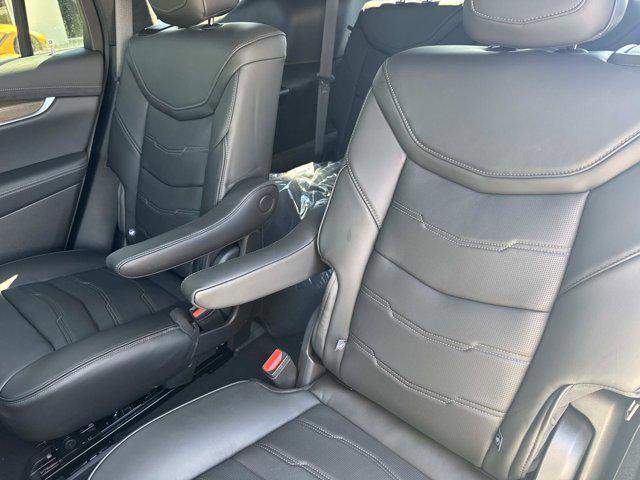 new 2025 Cadillac XT6 car, priced at $73,015