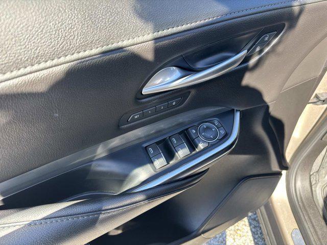 used 2025 Cadillac XT4 car, priced at $34,900