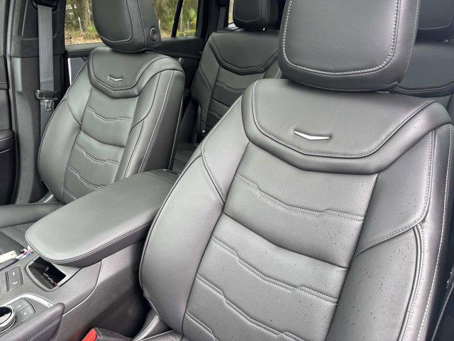 new 2025 Cadillac XT6 car, priced at $74,110