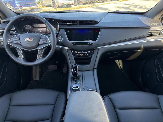 new 2026 Cadillac XT5 car, priced at $47,415