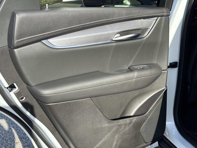 new 2026 Cadillac XT5 car, priced at $47,415