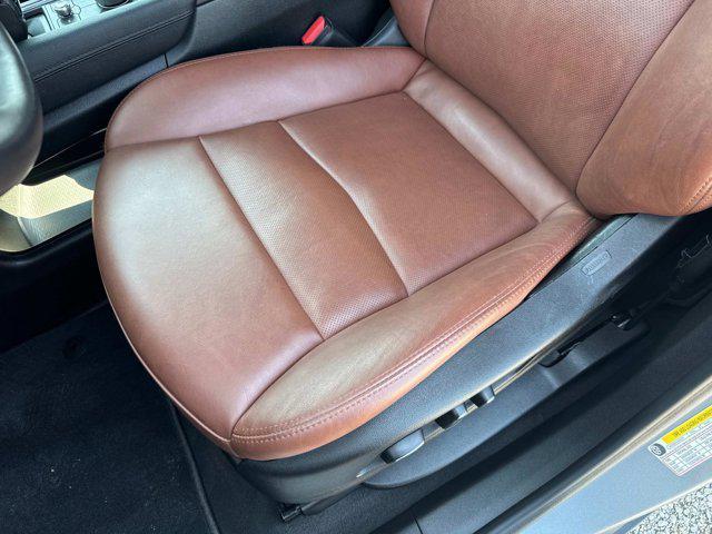 used 2024 Cadillac XT5 car, priced at $40,699