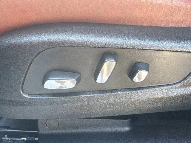 used 2024 Cadillac XT5 car, priced at $40,699