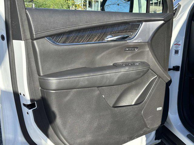 used 2021 Cadillac XT6 car, priced at $26,489