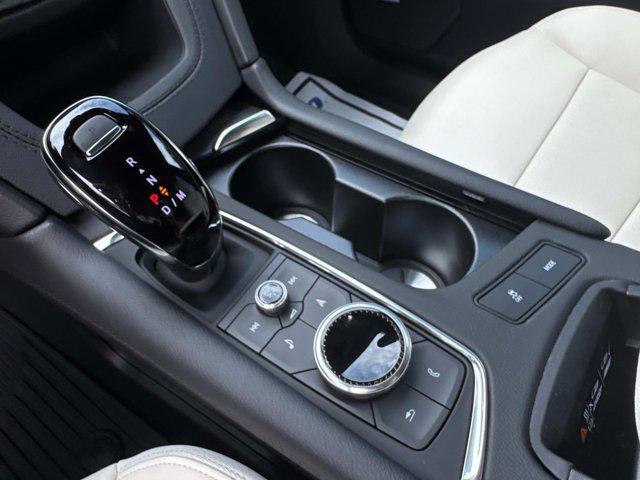 new 2025 Cadillac XT6 car, priced at $63,840