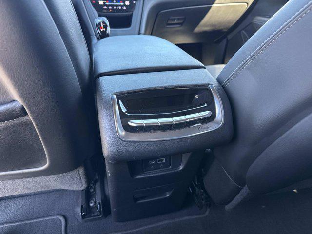 used 2022 Cadillac XT6 car, priced at $30,315