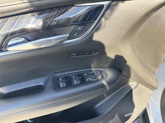 used 2022 Cadillac XT6 car, priced at $30,315