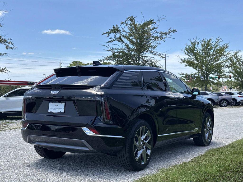 used 2025 Cadillac OPTIQ car, priced at $43,595