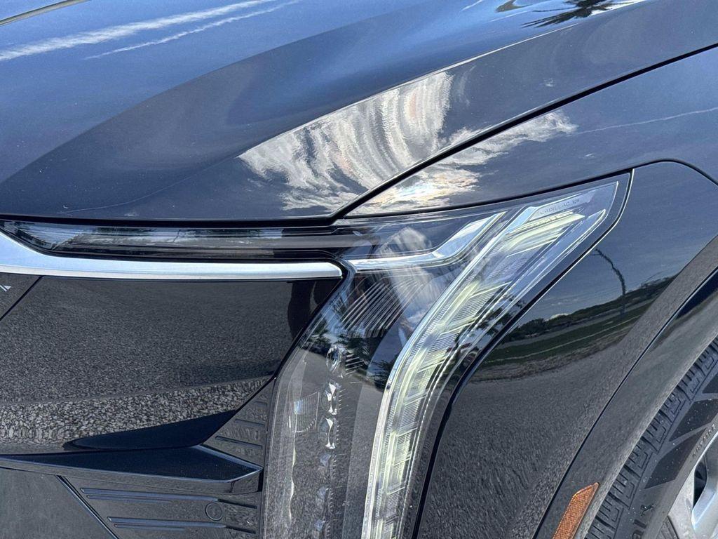 used 2025 Cadillac OPTIQ car, priced at $43,595