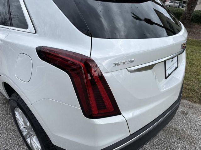 new 2026 Cadillac XT5 car, priced at $47,415