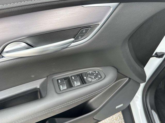 new 2026 Cadillac XT5 car, priced at $47,415