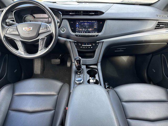 used 2023 Cadillac XT5 car, priced at $25,999
