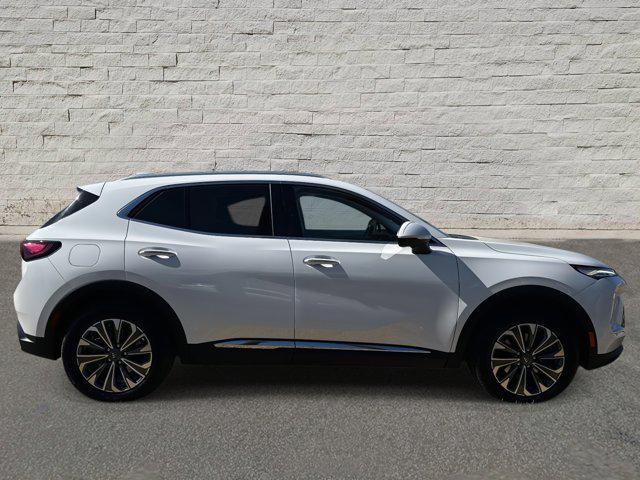 used 2025 Buick Envision car, priced at $27,900