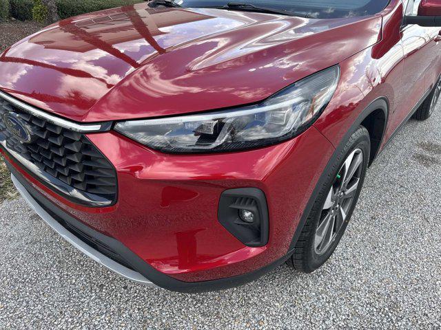 used 2024 Ford Escape car, priced at $22,999