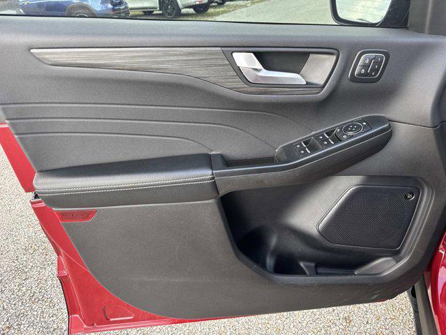 used 2024 Ford Escape car, priced at $22,999