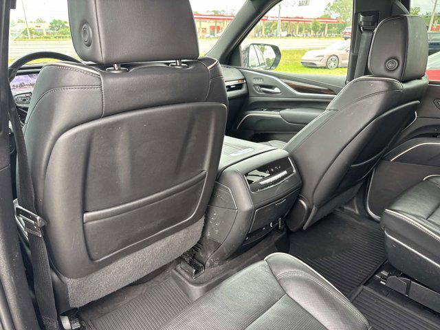 used 2023 Cadillac Escalade ESV car, priced at $65,094