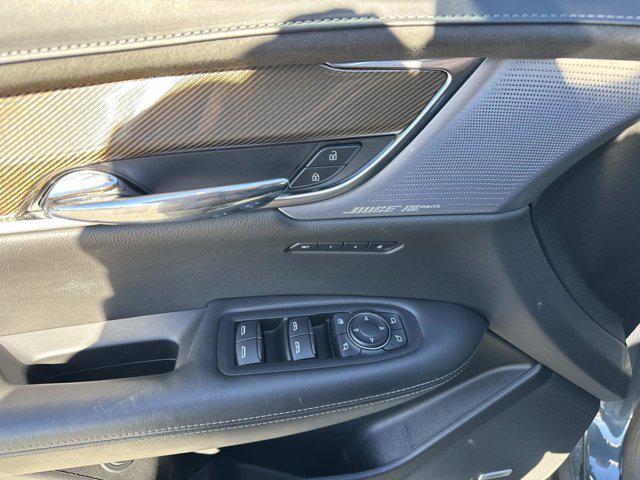 used 2020 Cadillac XT6 car