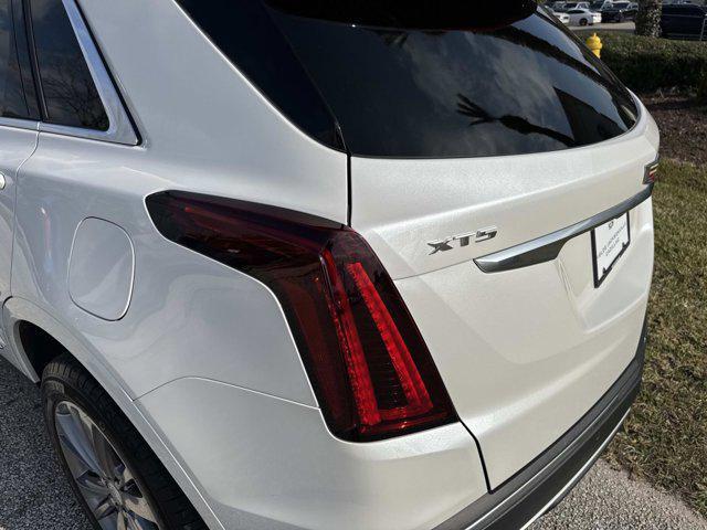 used 2025 Cadillac XT5 car, priced at $39,900