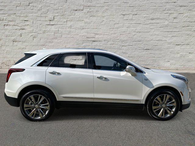 used 2025 Cadillac XT5 car, priced at $39,900