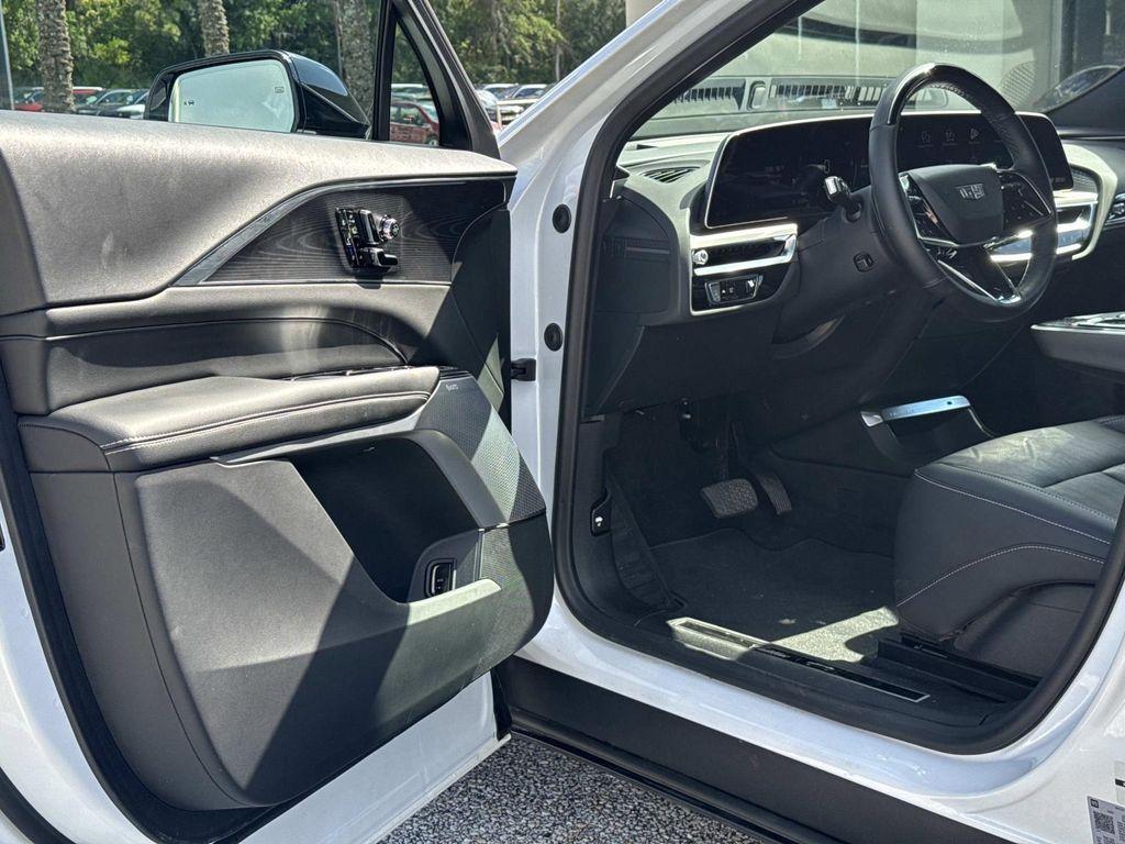 used 2025 Cadillac LYRIQ car, priced at $53,995